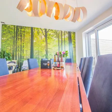 Gezellige Gite 9P Vlakbij De Grotten Van Han En Dinant Nyaraló