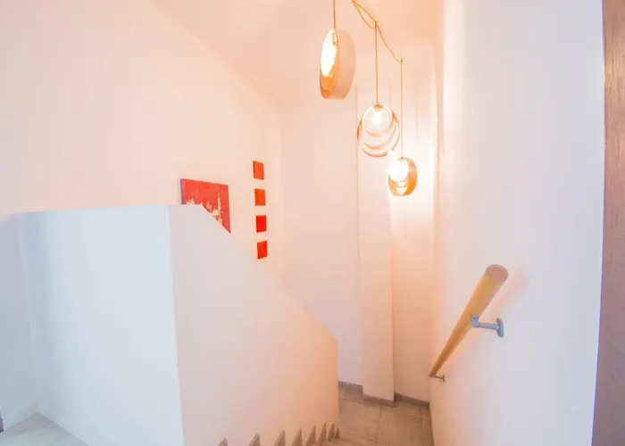 Gezellige Gite 9P Vlakbij De Grotten Van Han En Dinant Nyaraló *