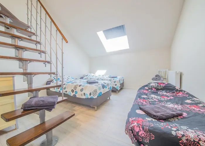 Gezellige Gite 9P Vlakbij De Grotten Van Han En Dinant Rochefort